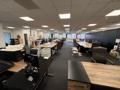 6 Millfield House, Watford, Industrial / Light Industrial / Office / Warehouse To Let - 6.jpg