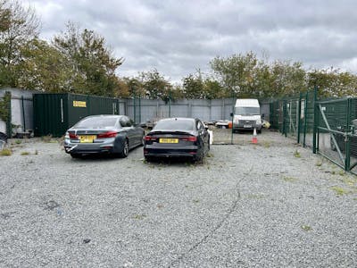 Units 21A-D, Yards 6&7, Shifnal  Industrial Estate, Shifnal, Light Industrial For Sale - 20c453258d0e49e483c0c500802efd3f.JPEG