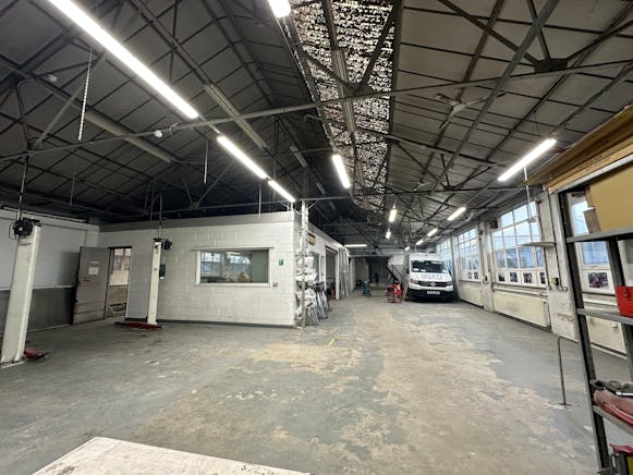 17 Aintree Road, Perivale, London, Industrial For Sale - 20260210_121054566_iOS.jpg