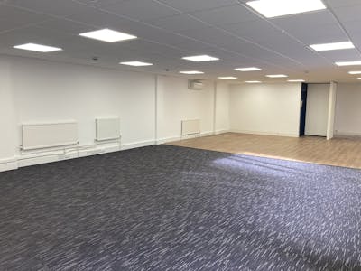 Ground Floor, Buckingham House, Buckingham Street, Aylesbury, Office To Let - IMG_5823.JPEG