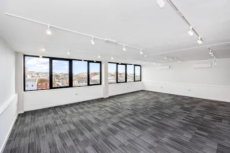 Academy House, 59 West Street, Brighton, Office To Let - West Street, 59, Academy House-006.jpg