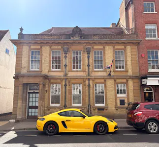 39 High St Hampshire, Lymington, Office To Let - 8d8d4f6f-b6ff-4036-b249-3df8a0924c00.jpg