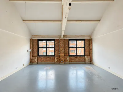 Dove Commercial Centre (Whole), London, Office To Let - 5.jpg
