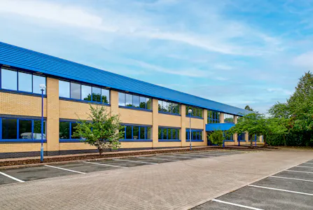 Rugby98, Cosford Lane, Rugby, Industrial/Logistics To Let - Rugby 98_Office Frontage.jpg
