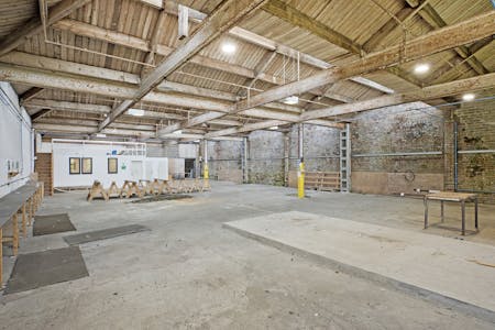 Unit 13 Mount Road Industrial Estate, Huddersfield, Industrial To Let - IMG_0422.jpg