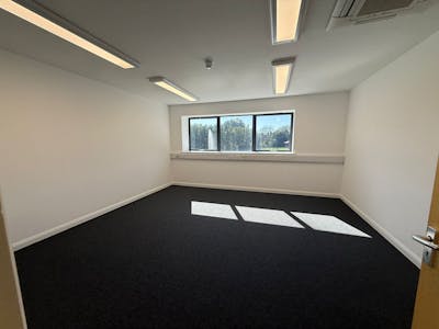 Building 3, Highbridge Estate, Colden Common, Office To Let - WhatsApp Image 20250922 at 161350 1.jpeg