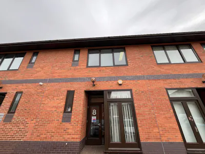 8 Manor Courtyard, Hughenden Avenue, High Wycombe, Office To Let - f548ef8fadc242edb5de5aa76a0d2fc9.jpg