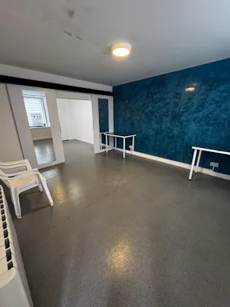 Vacant Unit Office Beauty Retail Space, 22 Townfoot, Irvine To Let - IMG_8852.jpg