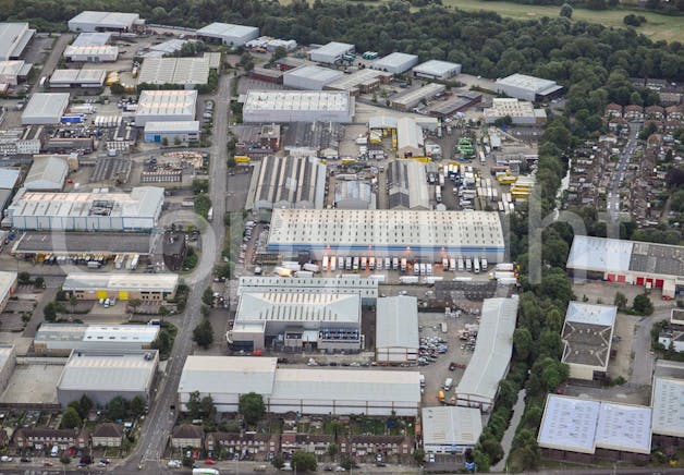 Proxima87, Feltham, Feltham, Industrial To Let - e518b0aefe002bed137d87c0347cbaa5-140626-061.jpg