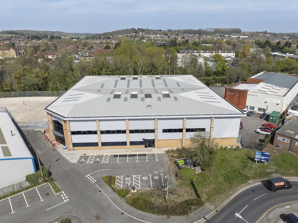 Newbury 35, Bone Lane - Front aspect