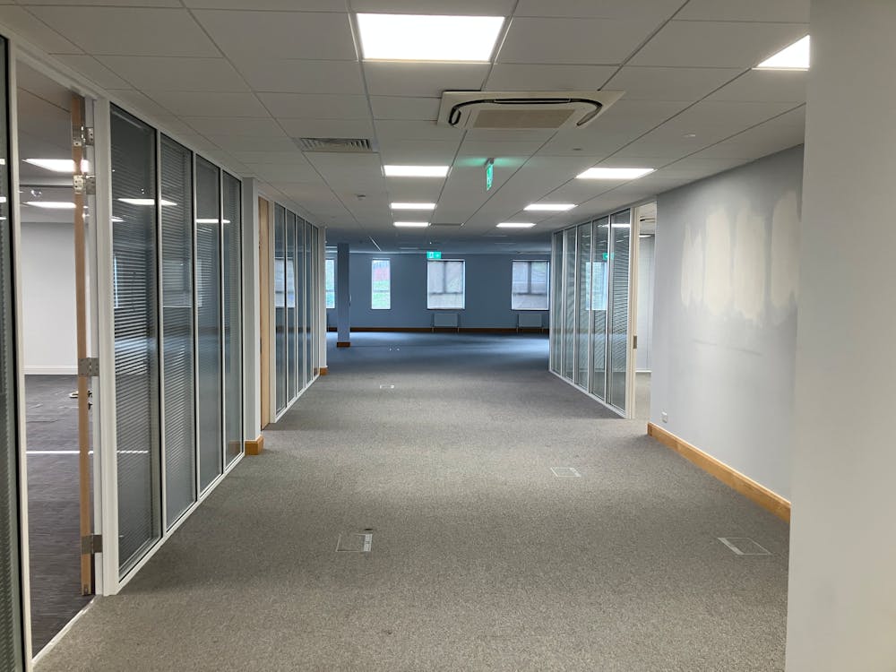 Unit B1 - IMG_2141.JPG