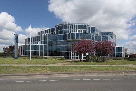1 Heathrow Boulevard, Office To Let - 1 Heathrow Boulevard, Bath Road, Heathrow UB7