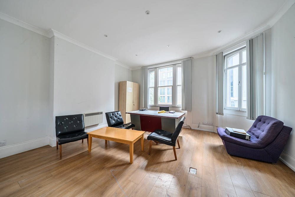 1st - 3rd floors, 151 Whitechapel Road, London, Office / Retail To Let - 133380196891ed0356d23.jpg