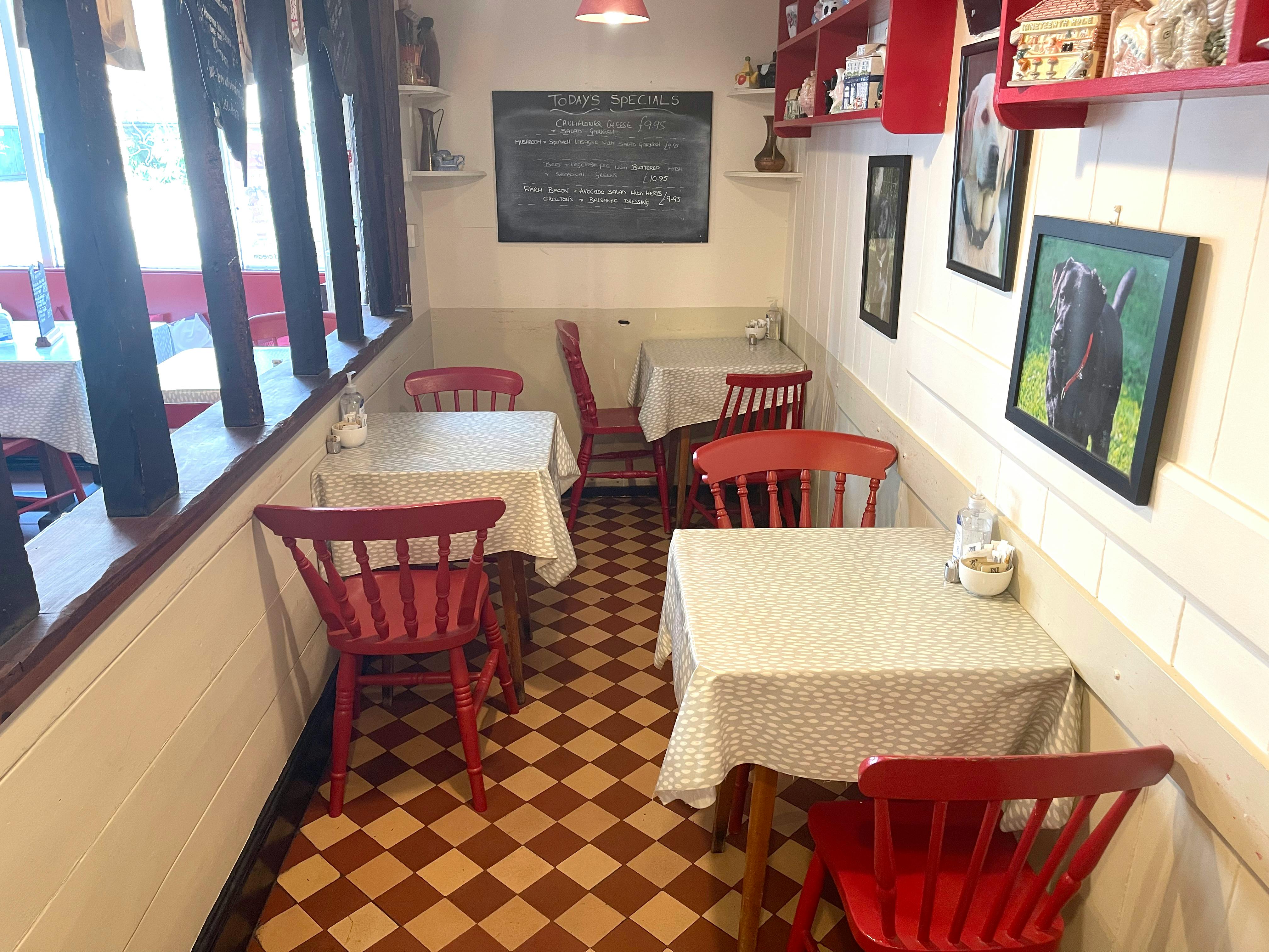 Retail/Shop in Dorchester - photo 3