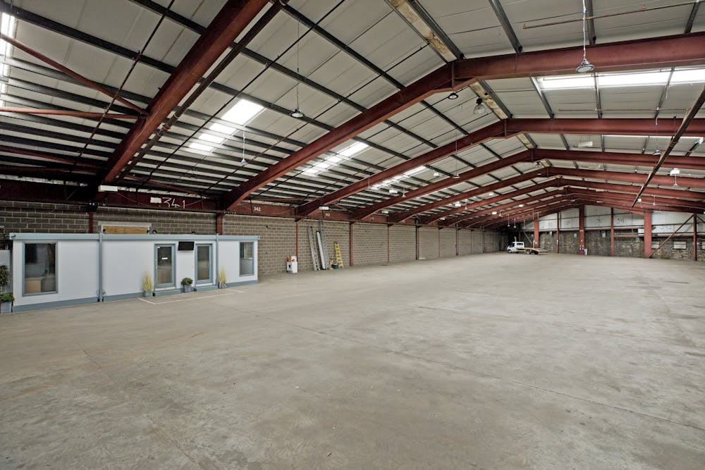 Unit 1 Fall Lane - IMG_0333.jpg