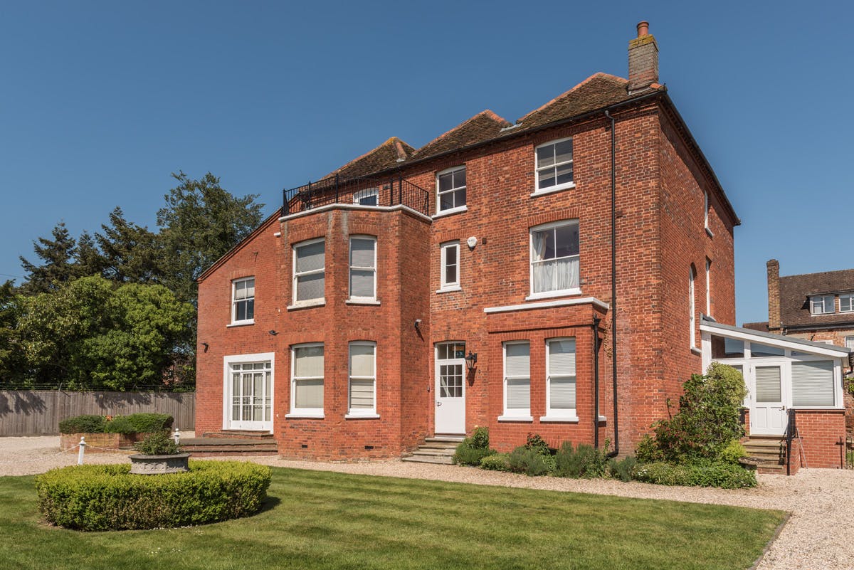 Burnham House, Burnham, Offices To Let - 2f16727bfe83ca90203f3019dc44b0f1ec8143e9.jpg