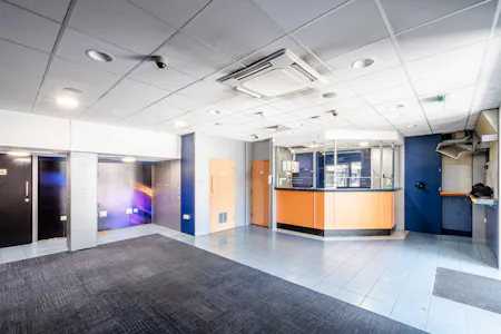 222B Haggerston Road, London, Leisure / Office / Retail To Let - Haggerston Rd 222B - 3.jpg