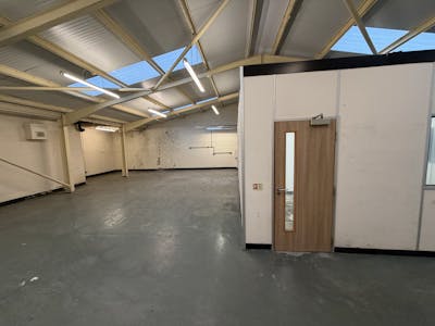 Unit 4, Rear of 179 Stratford Road, Solihull, Trade Counter / Warehouse To Let - Photo 09122025 10 01 56.jpg