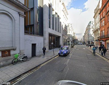 33 Margaret Street, London To Let - Street View