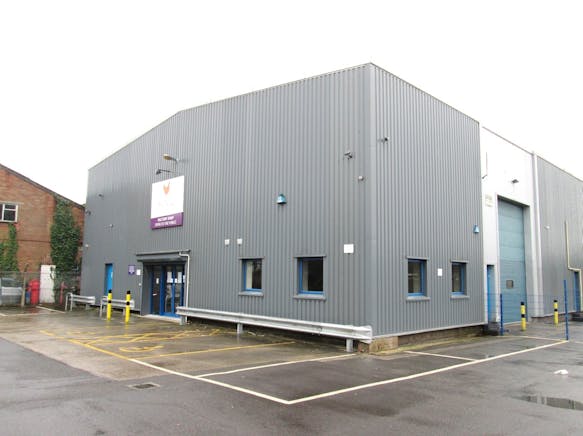 498B Blandford Road, Hamworthy, Poole, Industrial & Trade To Let - Front.jpg