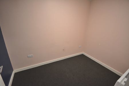 5A Stand Lane, Manchester, Office / Retail / High Street Retail To Let - Room One