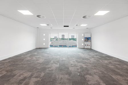 Aqueous II, Aston Cross Business Village, Birmingham, Office To Let - DSC_9247.jpg