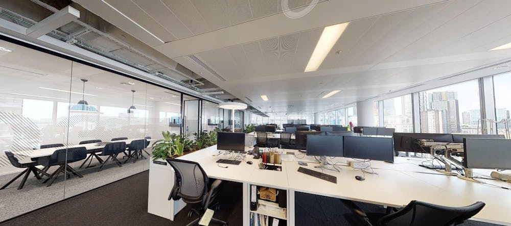 Aldgate Tower - Open plan desks