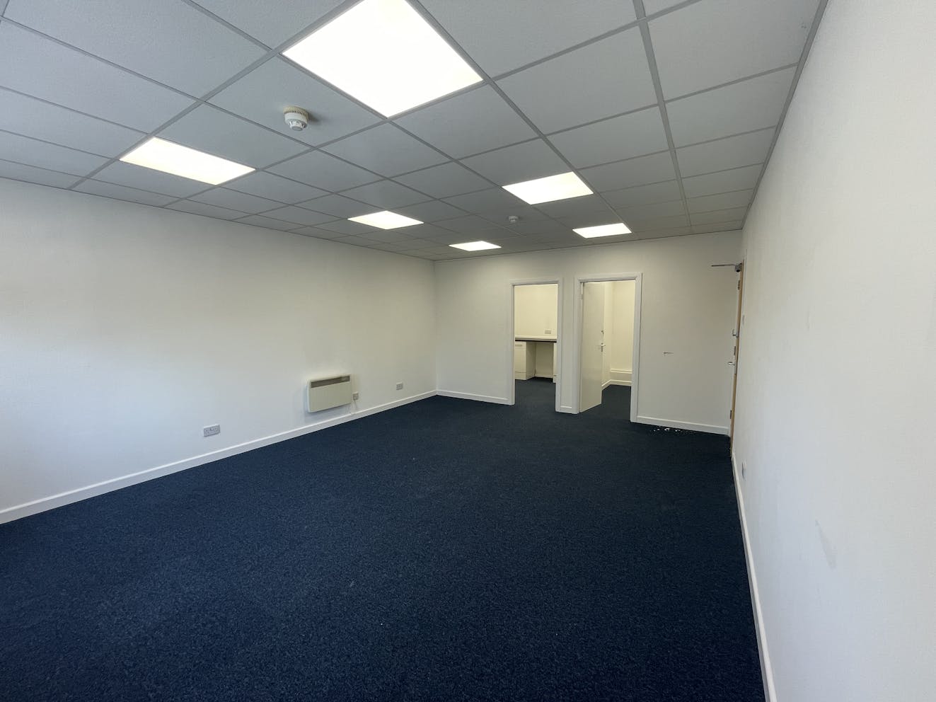 Unit 1B Mayfield Trade Centre, Reading, Industrial / Warehouse To Let - 20250402_123830240_iOS.jpg