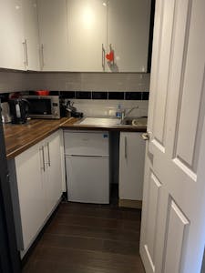 187 & 187a, Bramhall Lane, Stockport, Residential / Retail For Sale - thumbnail_IMG_5312.jpg