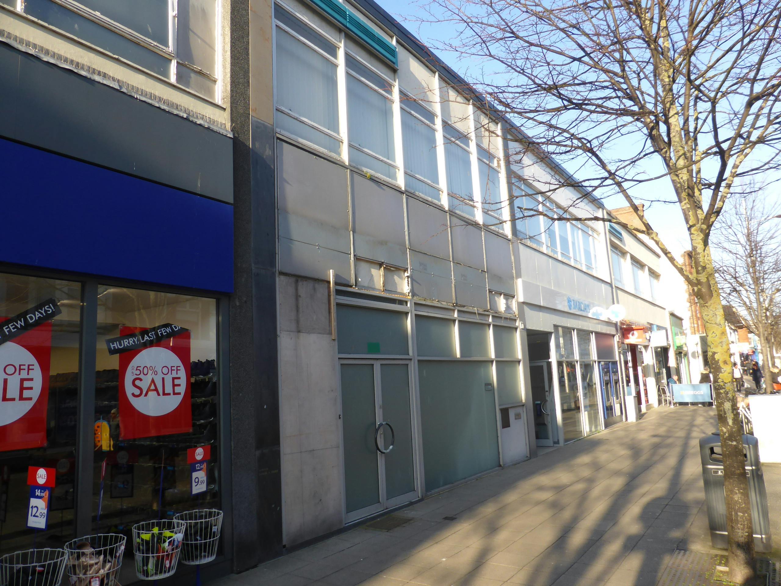 61 London Road North