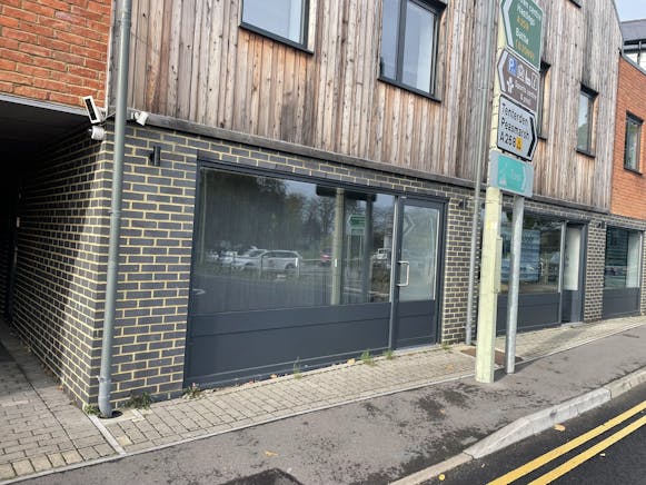 82 Fishmarket Road, Rye, Investment / Office / Retail To Let - IMG_3544.JPEG