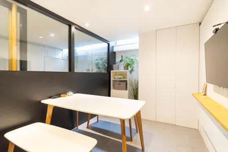 Units 6 + 11, 5 Durham Yard, London, Office To Let - 5-Durham-Yard-Unit-6-E2-Bethnal-Green-London-Fields-Office-Studio-To-Let-Internal12-Dominion.London.jpg