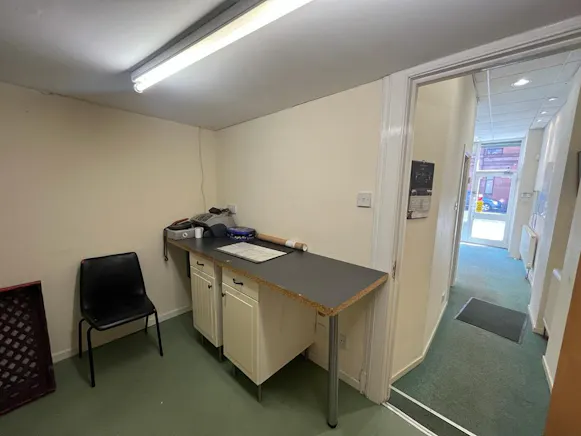 346 Holmlea Road, Glasgow, Offices / Retail To Let - 346 Holmlea Road