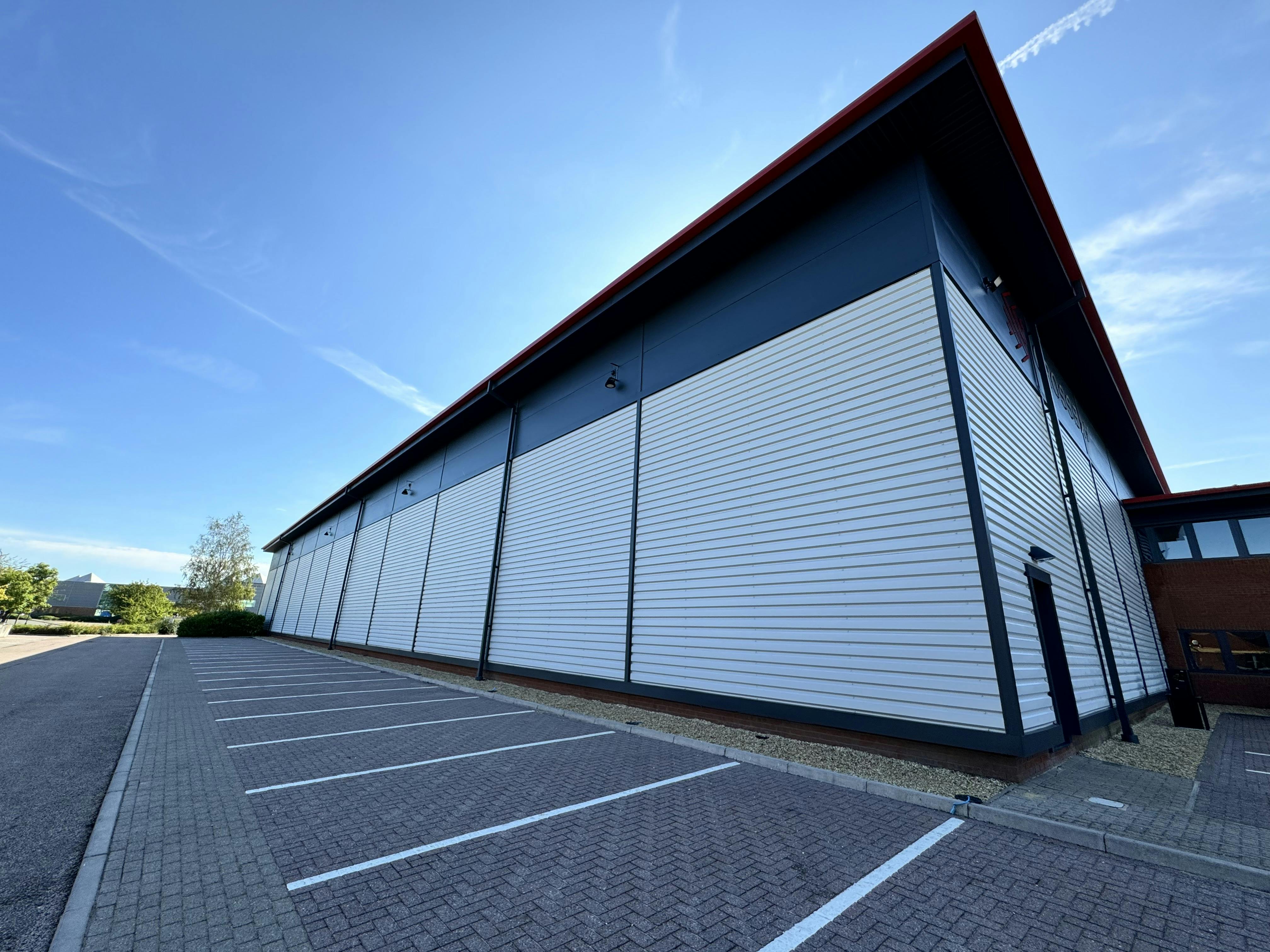 Aero 40, Farnborough, Industrial / Warehouse To Let - IMG_1199.jpeg