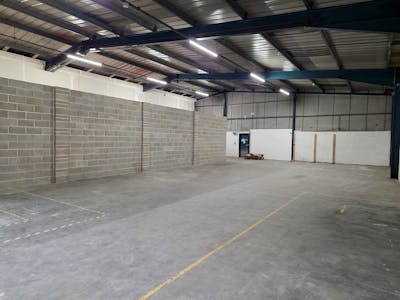 Unit 1, Brookwoods Industrial Estate, Halifax, Industrial/Logistics / Open Storage For Sale - Internal warehouse 2.jpg