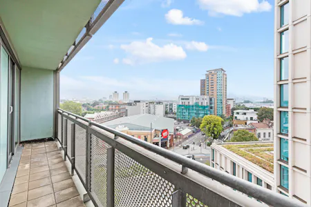 Edge Apartments, London, Residential Flat To Let - Balcony