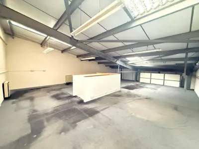 25 Farriers Way, Southend-on-Sea, Industrial To Let - WhatsApp Image 2026-06-25 at 16.47.50 (3).jpeg