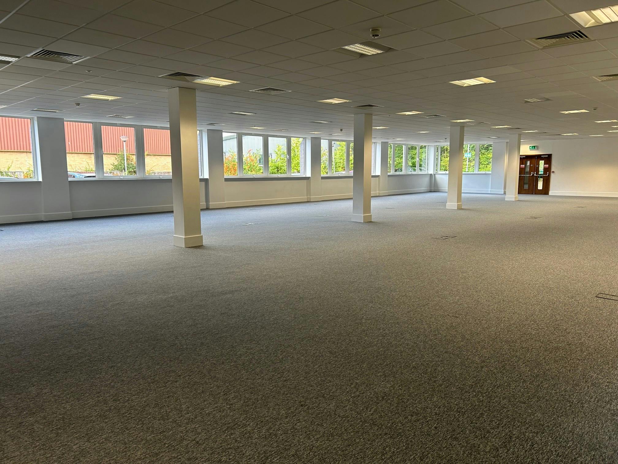 Alba House, Wokingham, Offices To Let - 9.jpg