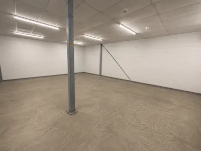 Unit 16, Southend-on-Sea, Industrial To Let - Warehouse