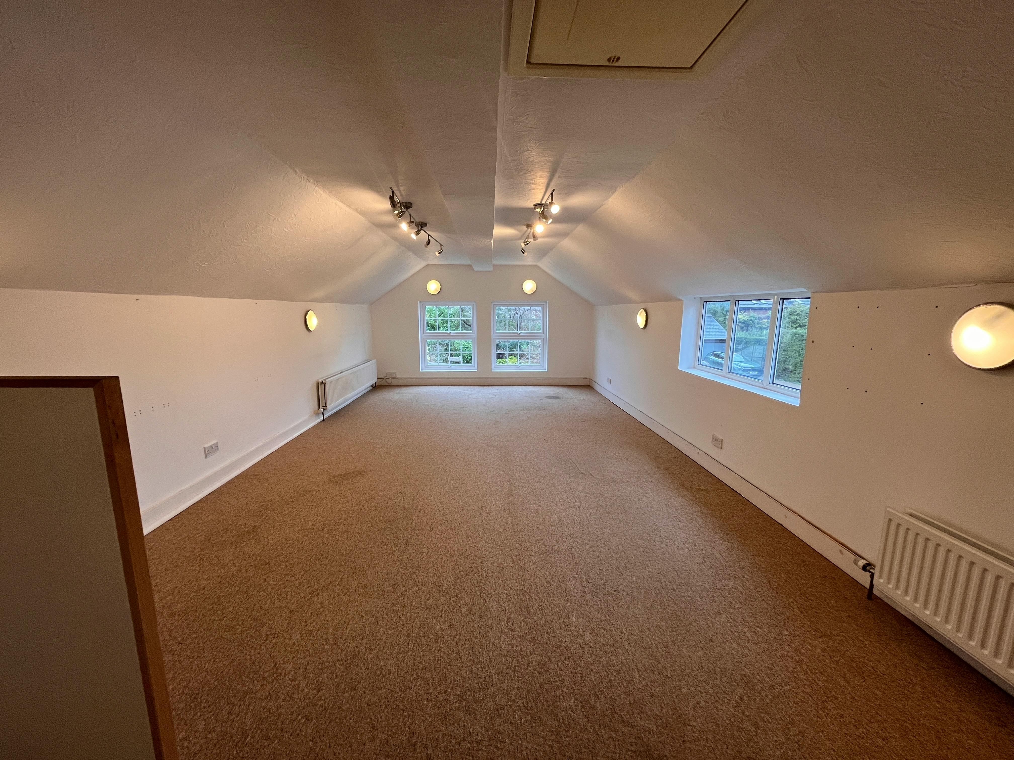 10A Weston Road, Aylesbury, Development / Investment / Offices / Retail For Sale - Image (5).jpg