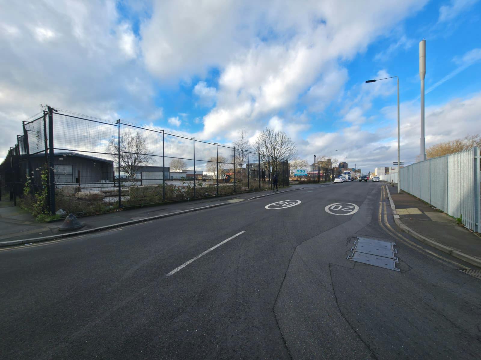 Storage in Silvertown - photo 4