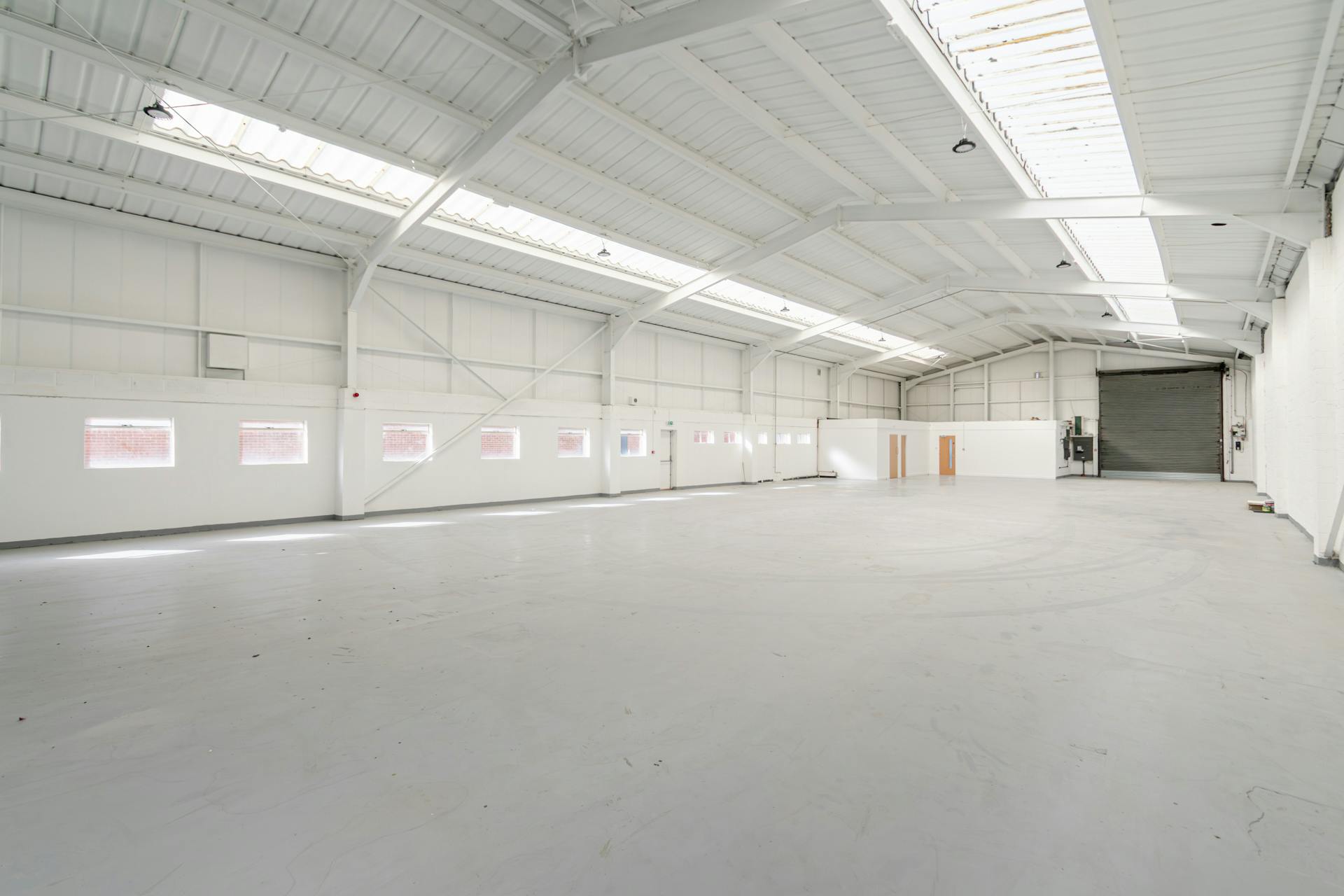 Retail/Shop in Wimborne - photo 2