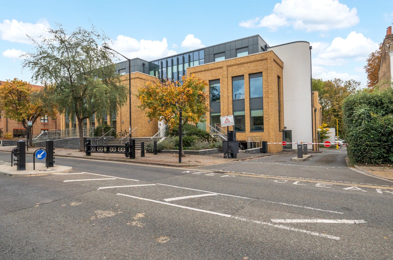 York House, Windsor, Office To Let - 13691081168f0e641655aa.jpg