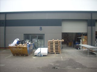 8 Anglo Industrial Park, Wokingham, Industrial / Investment For Sale - DSCN5621.JPG