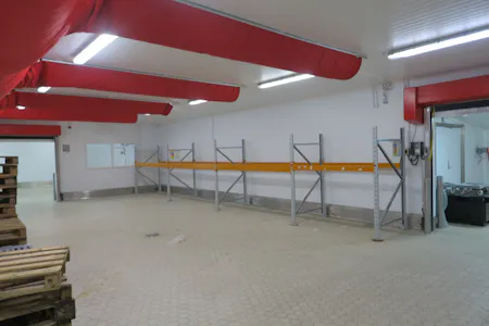 13 Carlisle Road, London, Industrial/Logistics To Let - IMG_3309.JPG