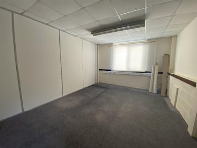Penllyn Workshops, Plassey Street, Bala, Industrial / Light Industrial / Office To Let - Photo 5