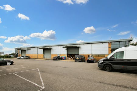 D12 The Fulcrum, Poole, Industrial / Storage To Let - IMG_0301  Blue sky.jpg