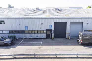 Unit 6 Boston Business Park, Hanwell, Industrial / Warehouse For Sale - 1 3x2.jpg - More details and enquiries about this property
