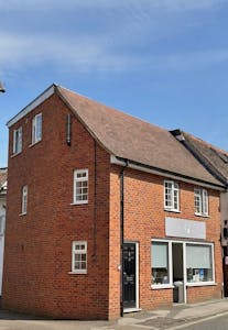 36 to 38 High Street, Welwyn, Investment / Retail For Sale - 8.jpg