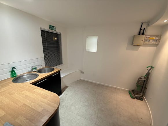 Riverside House, Wickford, Office To Let - Suite 2